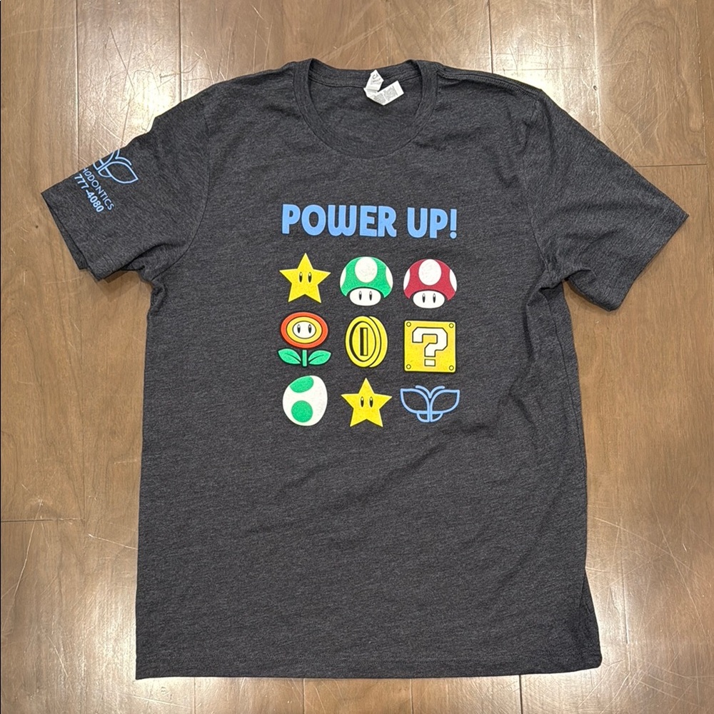 canvas L mario shirt